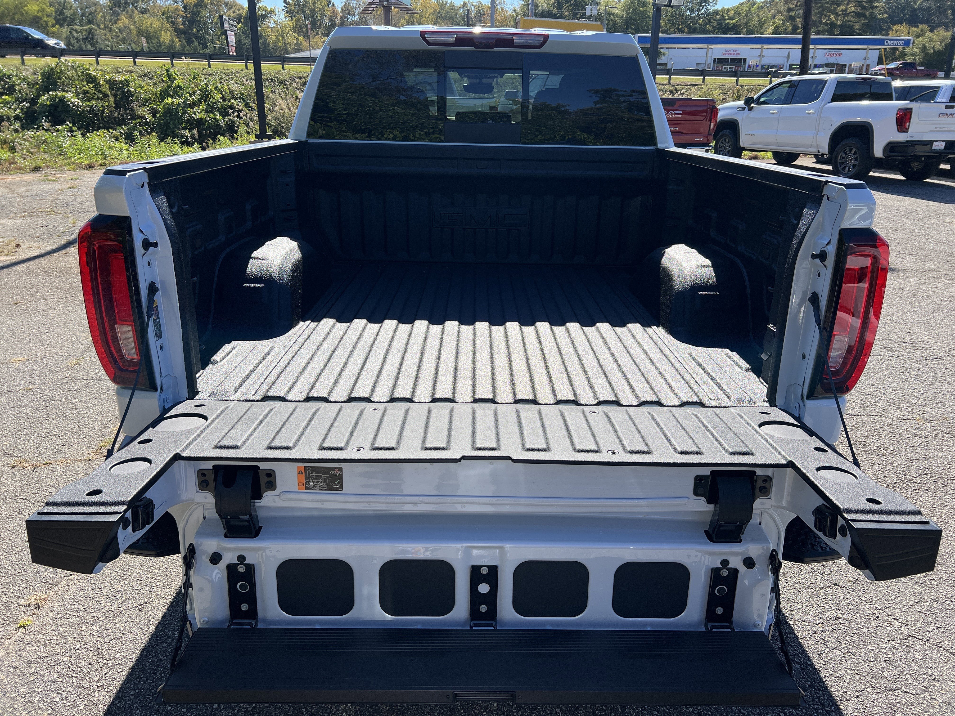 New 2026 GMC Sierra 1500 Denali w/ Technology Package image 23