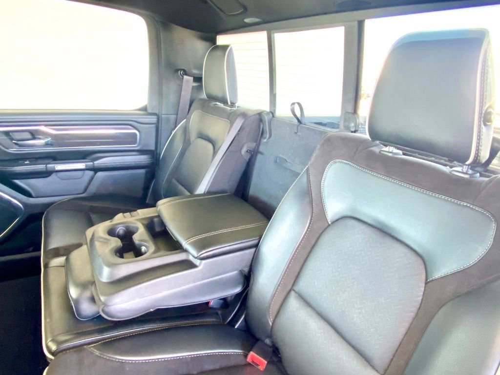 Used 2025 RAM 1500 Laramie AWD/4WD image 14