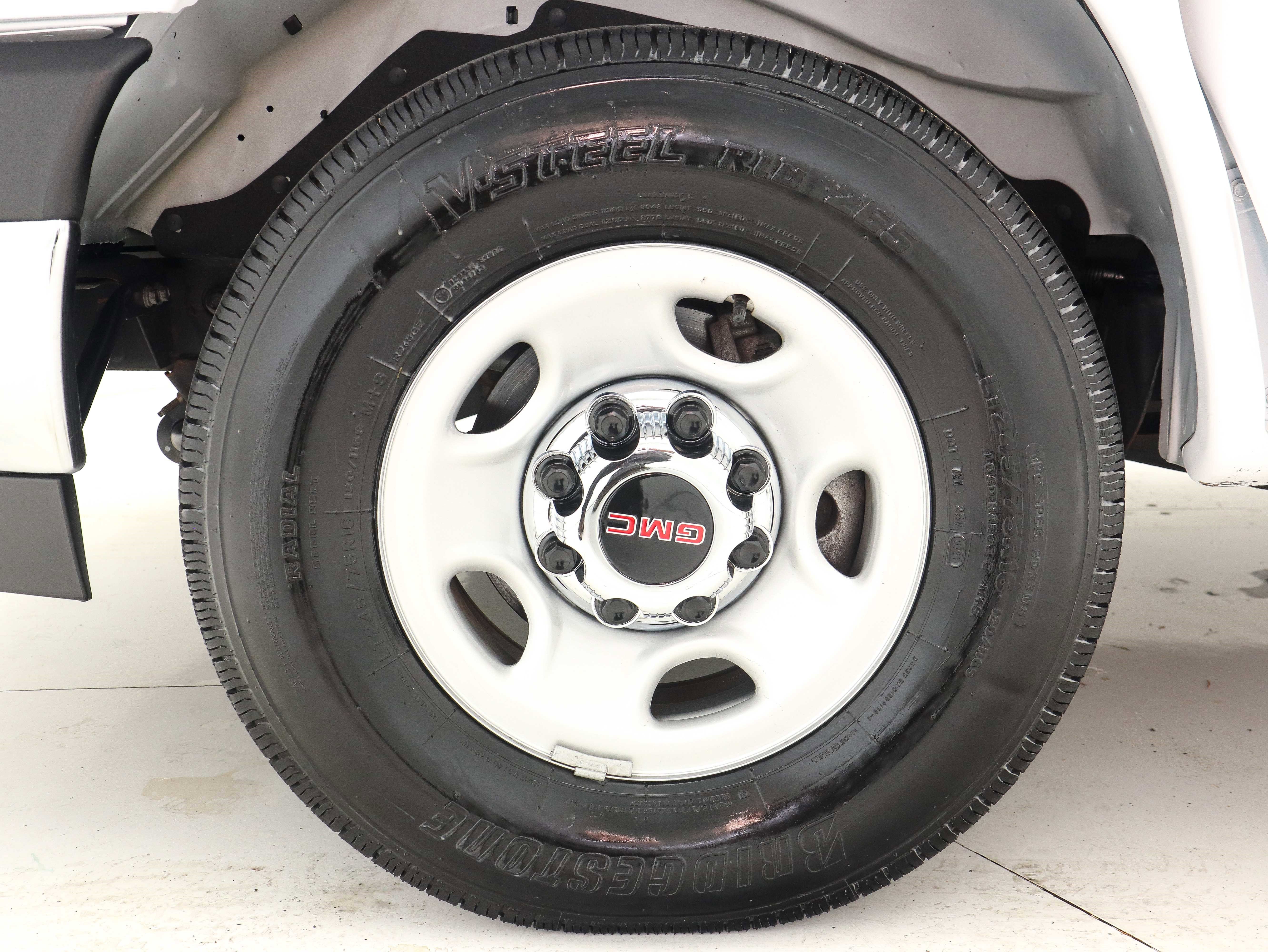 Used 2021 GMC Savana 2500 Extended w/ Driver Convenience Package image 25