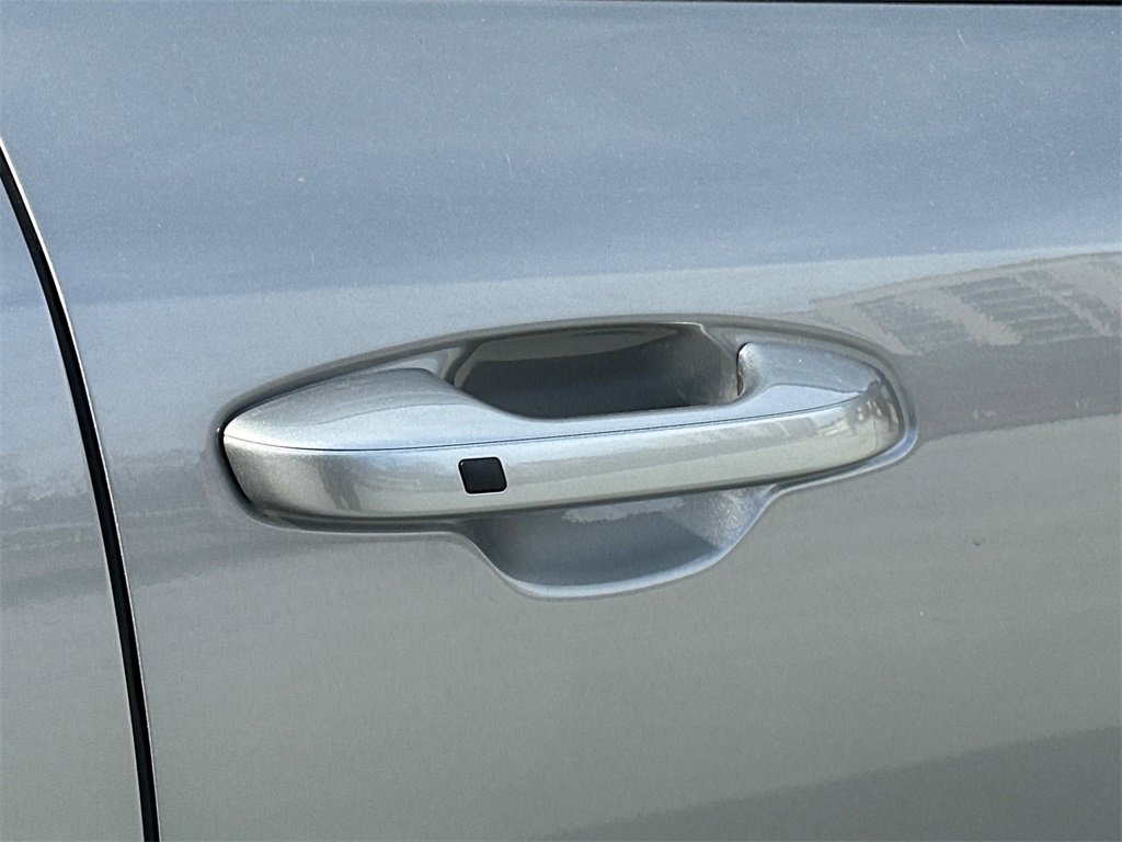 New 2025 Kia Niro Wind image 9