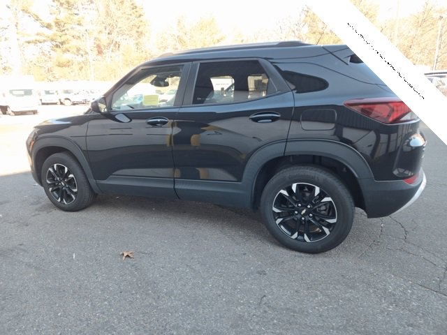 Used 2023 Chevrolet TrailBlazer LT w/ Convenience Package image 5