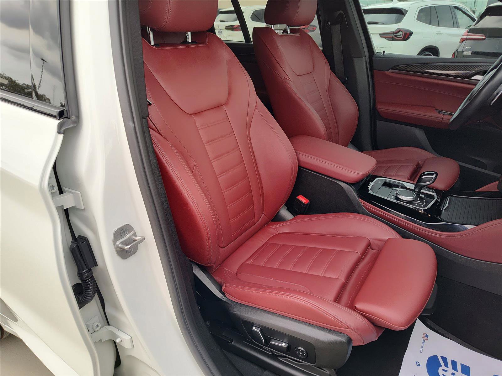 Certified 2024 BMW X4 M40i w/ Premium Package AWD/4WD image 24