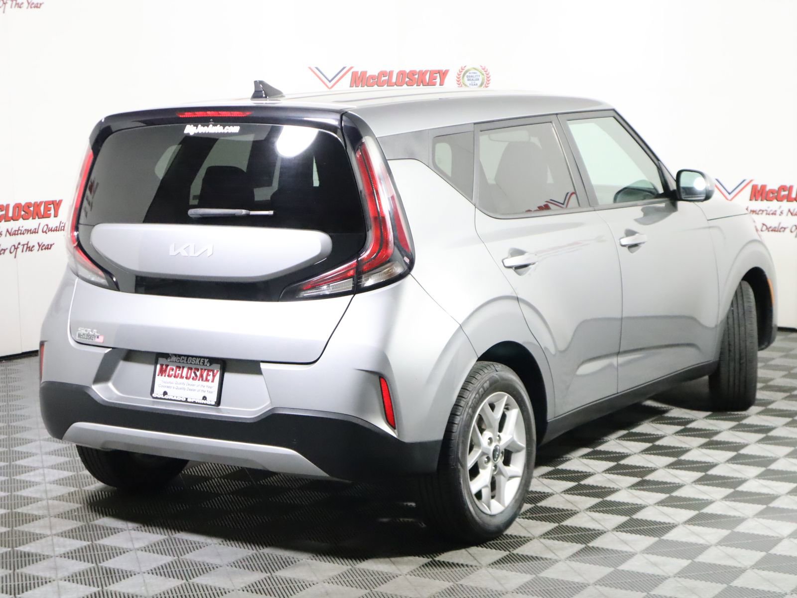 Used 2023 Kia Soul LX w/ Option Group 015 FWD image 5
