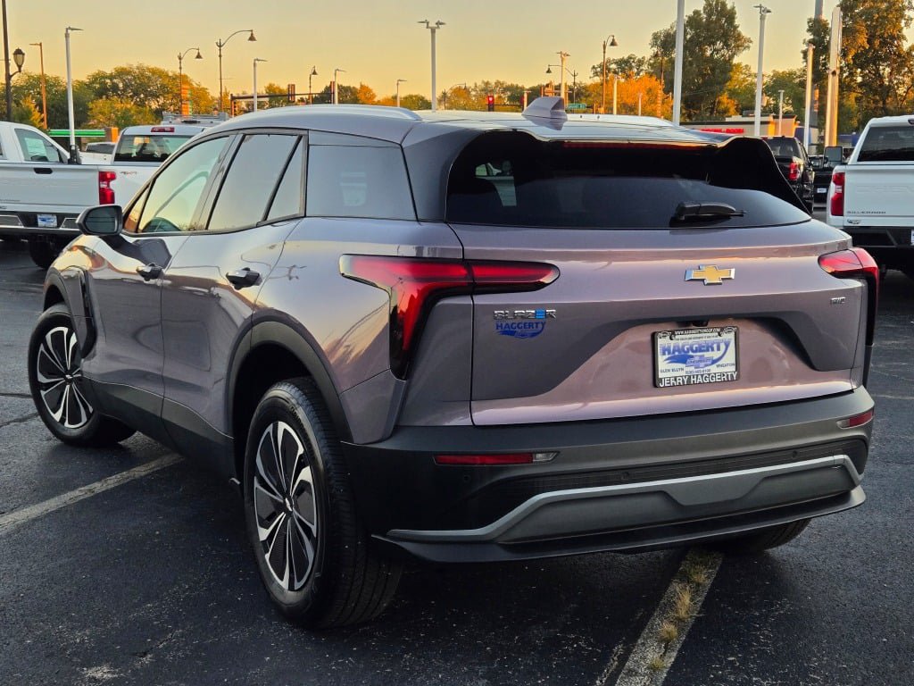 Certified 2024 Chevrolet Blazer EV LT AWD/4WD image 15