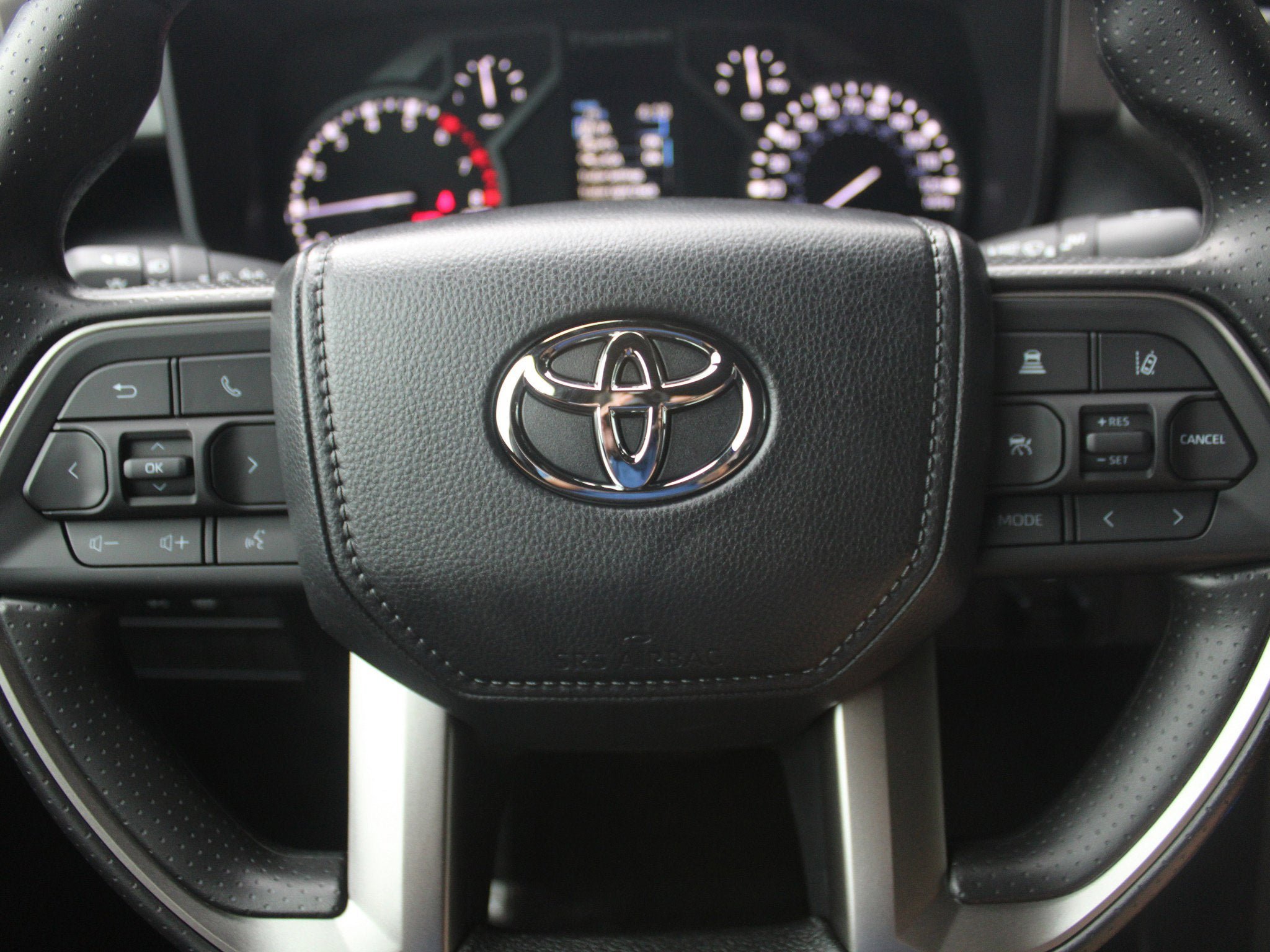 Used 2026 Toyota Tundra SR5 AWD/4WD image 6