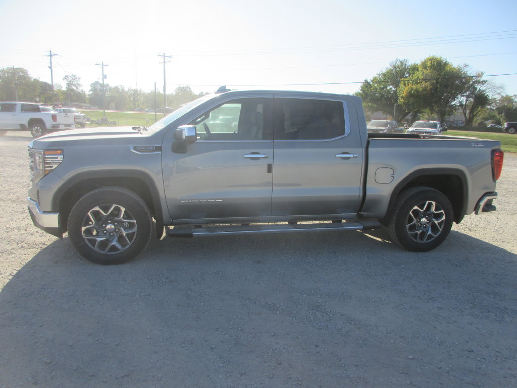 New 2026 GMC Sierra 1500 SLT w/ SLT Premium Plus Package AWD/4WD image 9