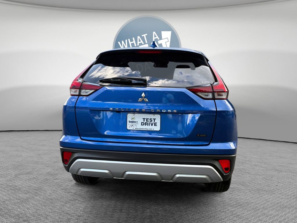 Used 2024 Mitsubishi Eclipse Cross AWD image 5