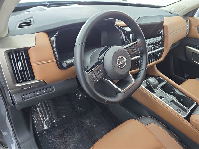 Certified 2025 Nissan Pathfinder Platinum w/ Cargo Package image 16