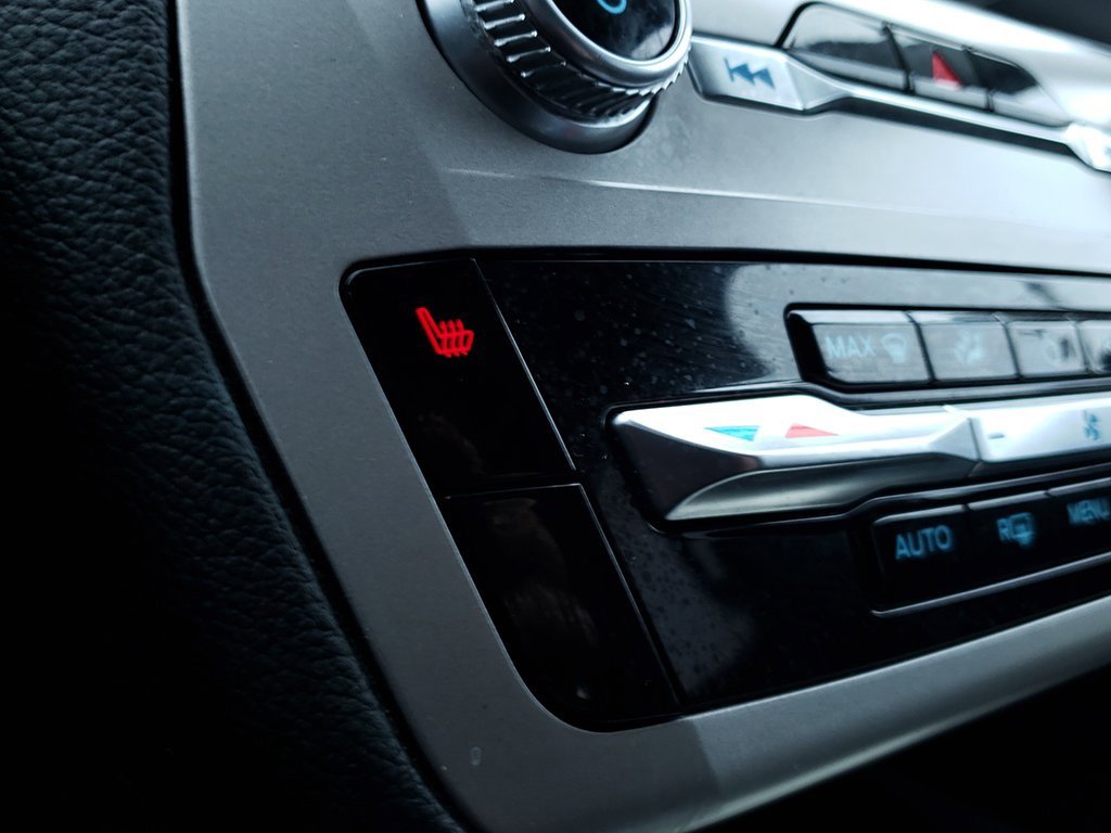 Used 2023 Ford Explorer XLT image 21