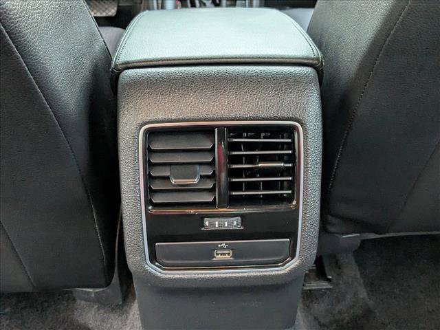 Used 2016 Volkswagen Passat 1.8T SE image 18