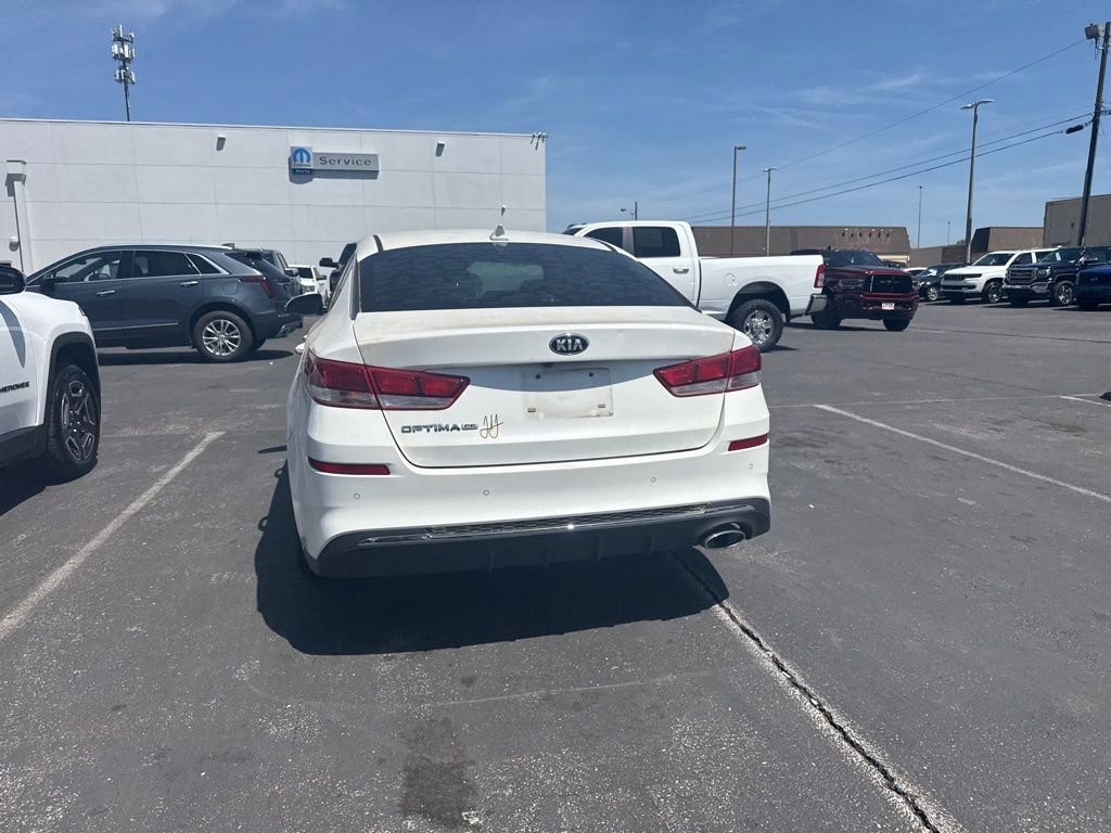 Used 2019 Kia Optima LX image 9