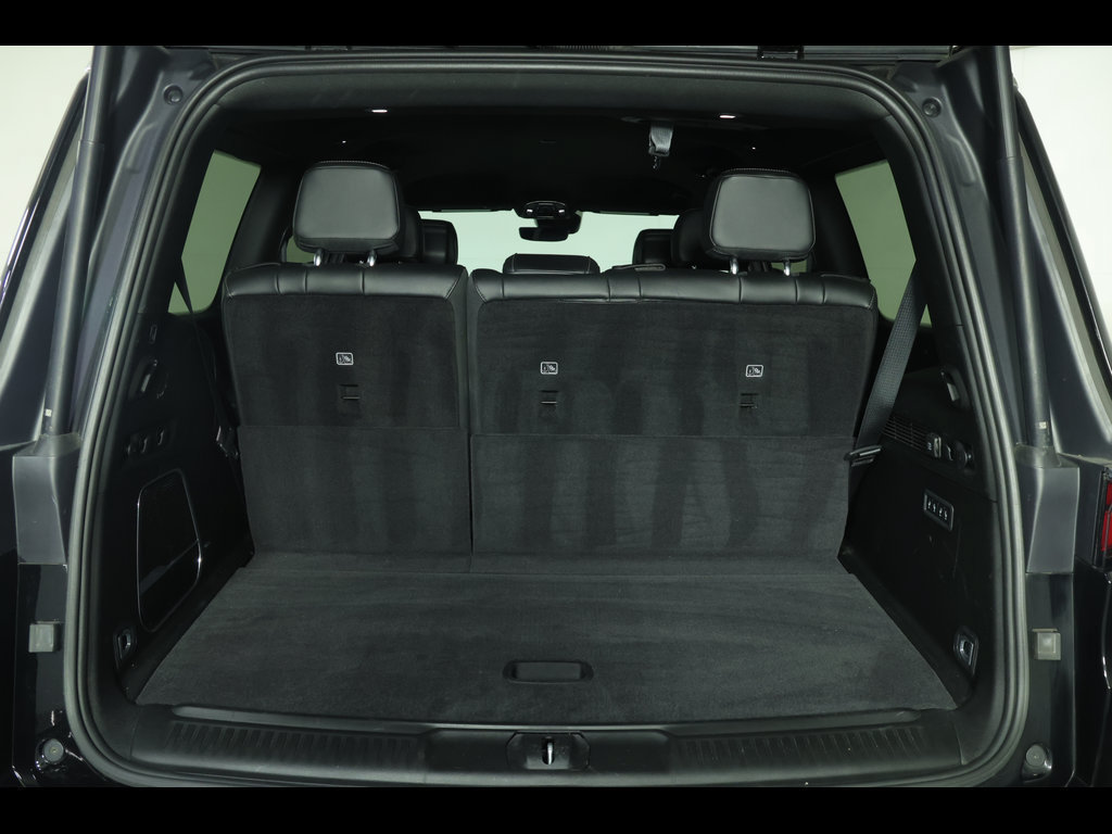 Used 2022 Jeep Wagoneer Series III w/ Flexible Seating Group AWD/4WD image 19