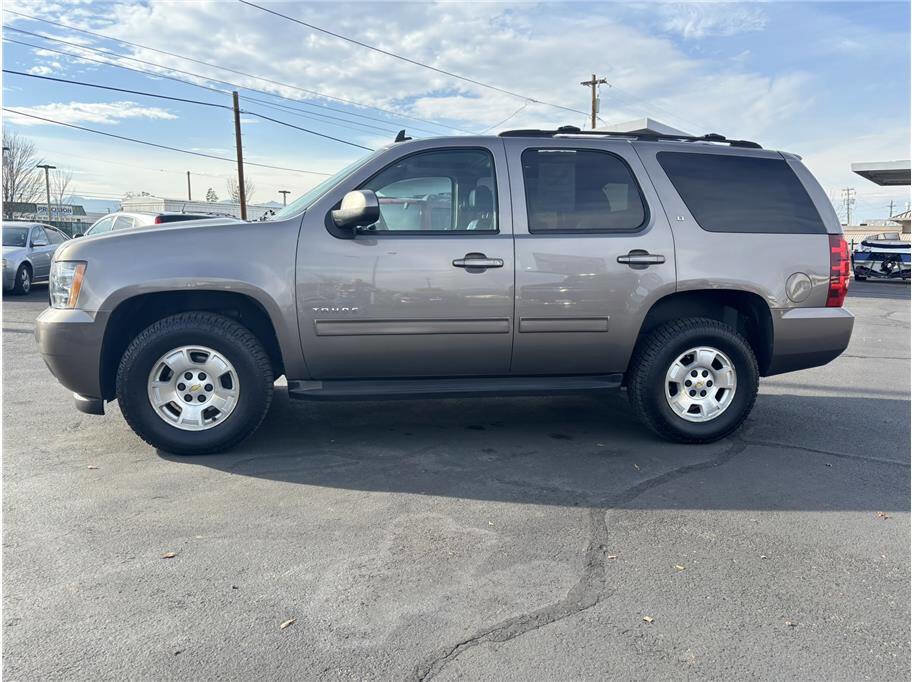 Used 2012 Chevrolet Tahoe LT image 2