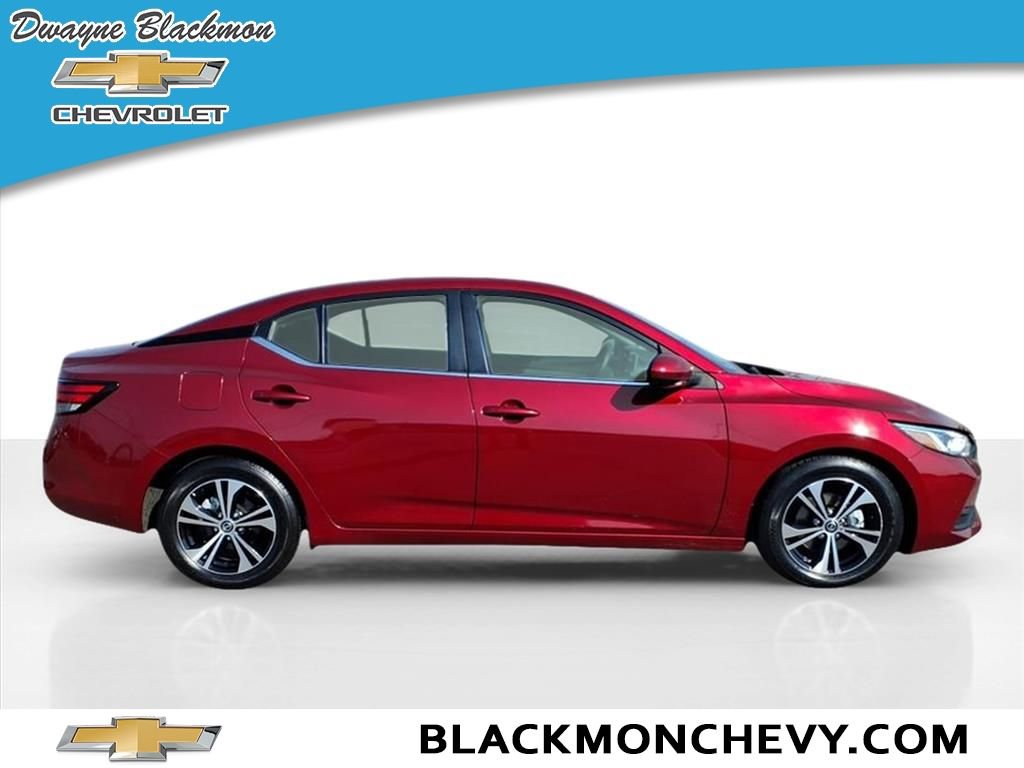 Used 2023 Nissan Sentra SV image 2
