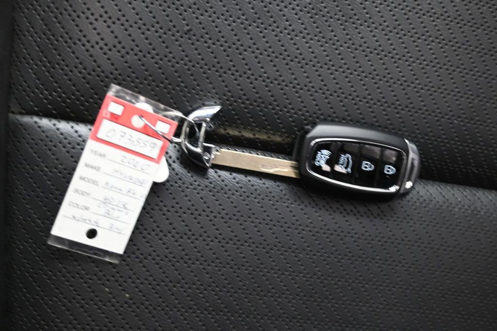 Used 2020 Hyundai Kona Ultimate w/ Cargo Package image 5