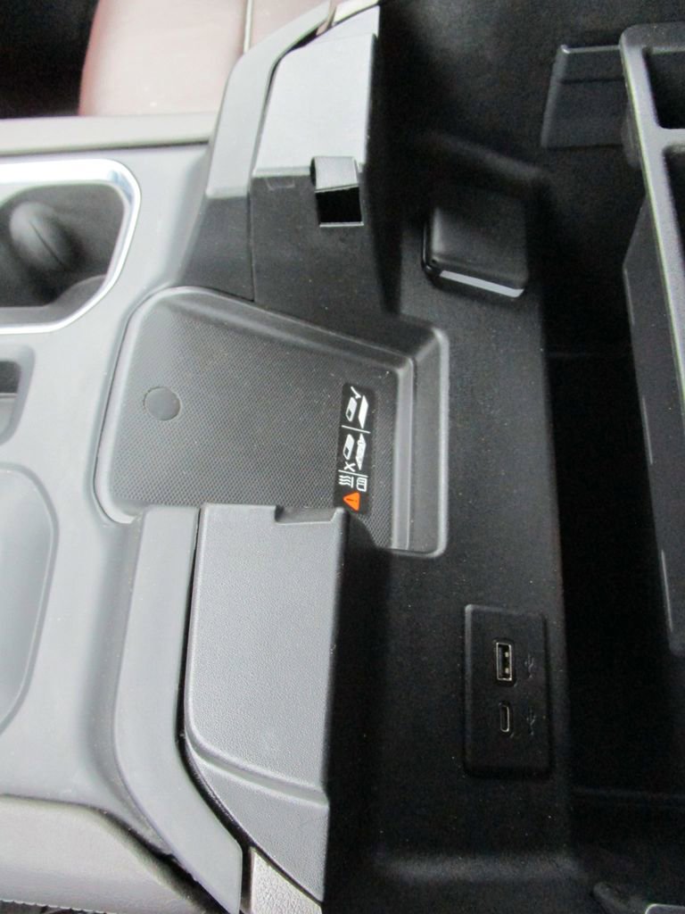 Used 2023 GMC Sierra 1500 Denali w/ Denali Reserve Package image 39