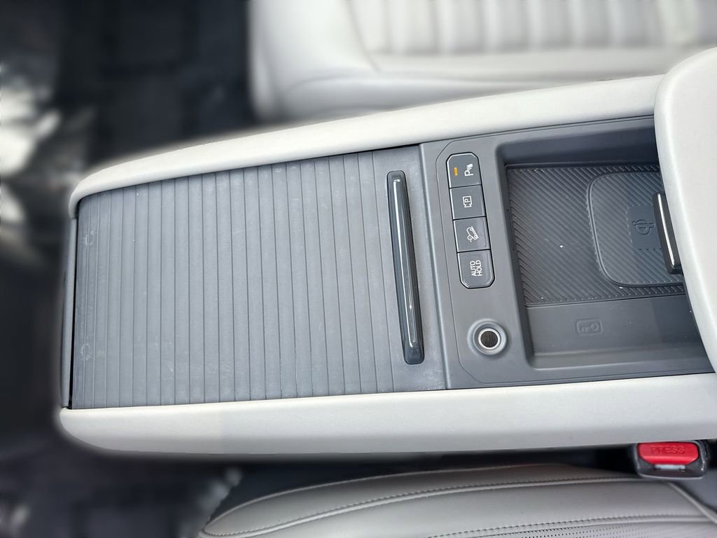 Used 2024 Kia EV9 Land image 21