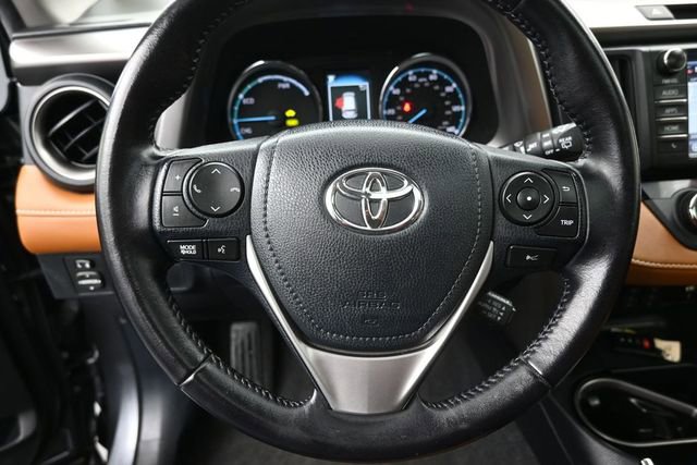 Used 2016 Toyota RAV4 Limited AWD/4WD image 21