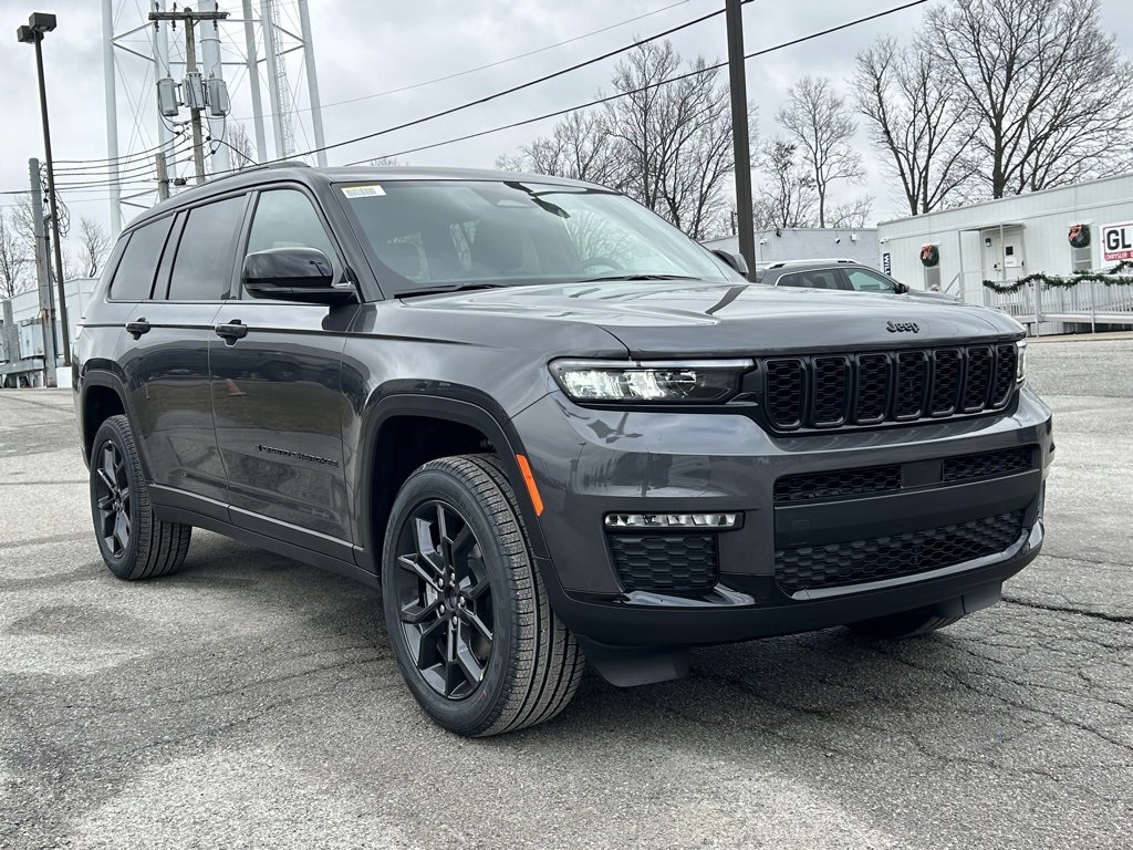 New 2025 Jeep Grand Cherokee L Limited image 4