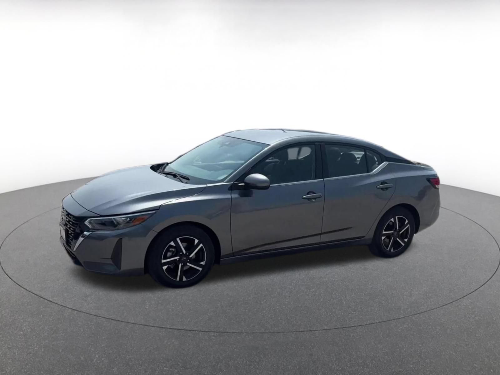 Used 2025 Nissan Sentra SV FWD image 8