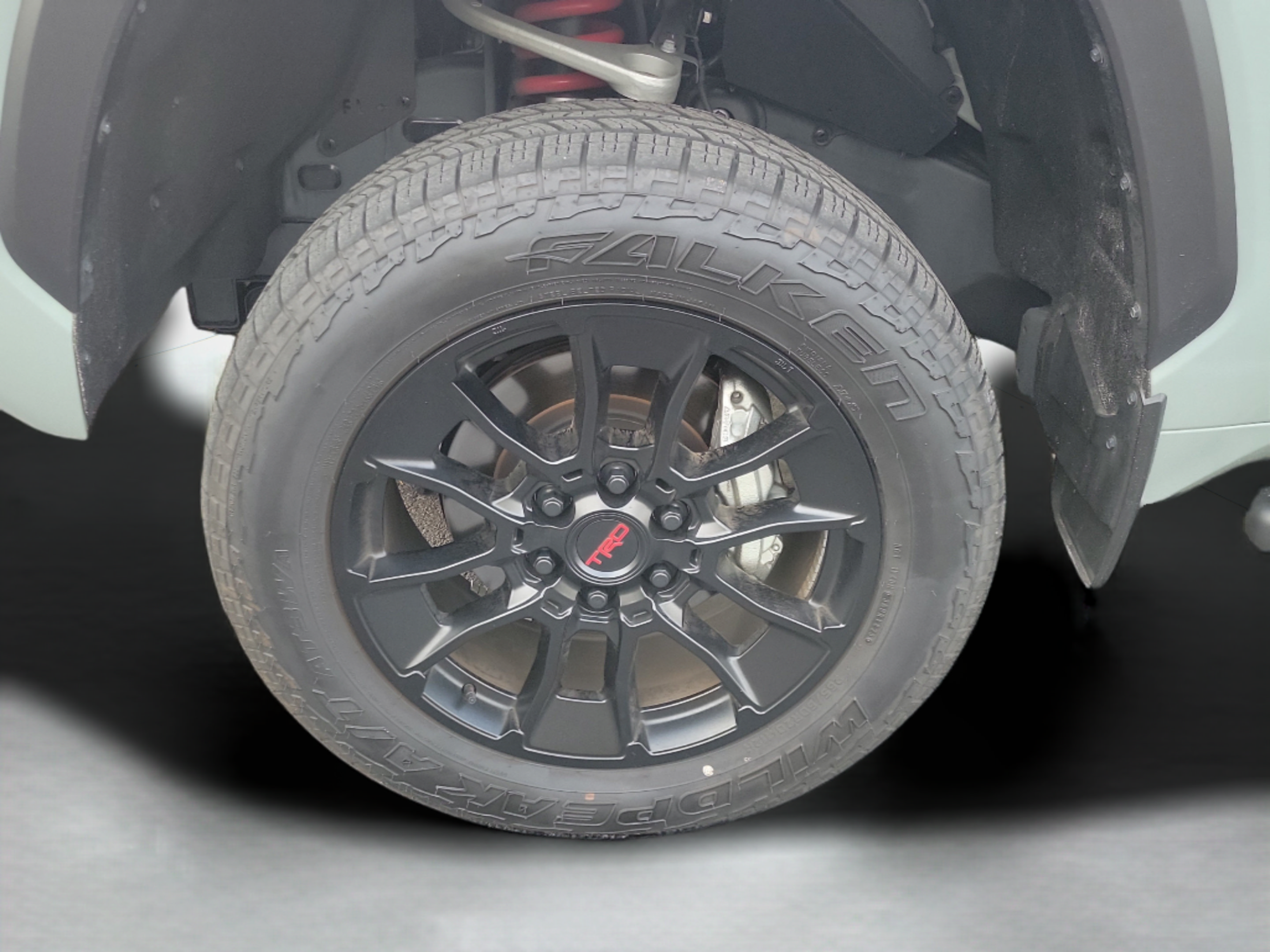 Used 2025 Toyota Tundra Limited w/ TRD Off-Road Package AWD/4WD image 29