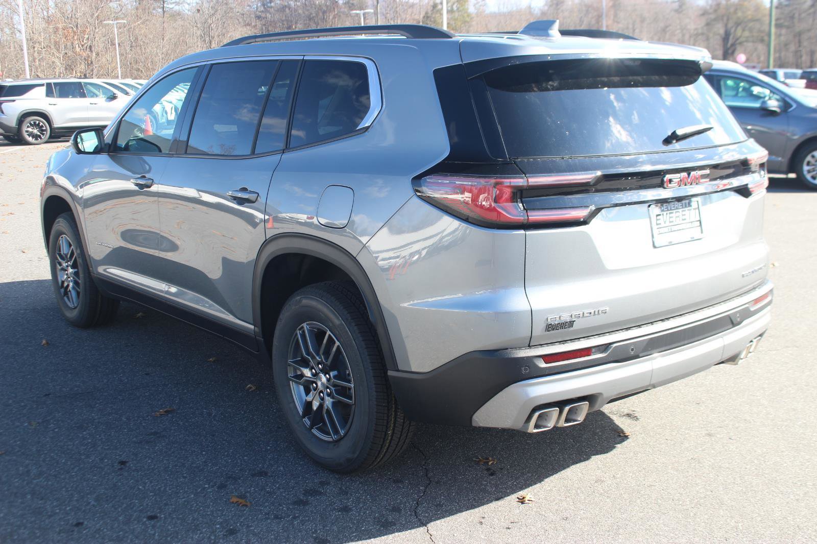 New 2026 GMC Acadia Elevation image 5
