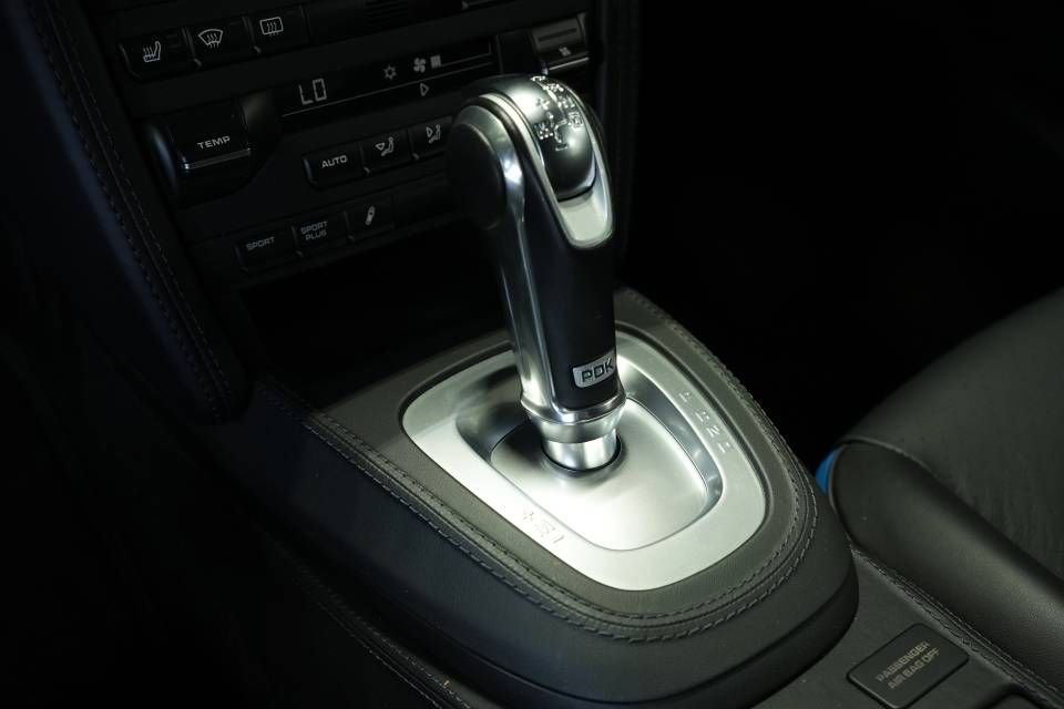 Used 2011 Porsche 911 Speedster image 21