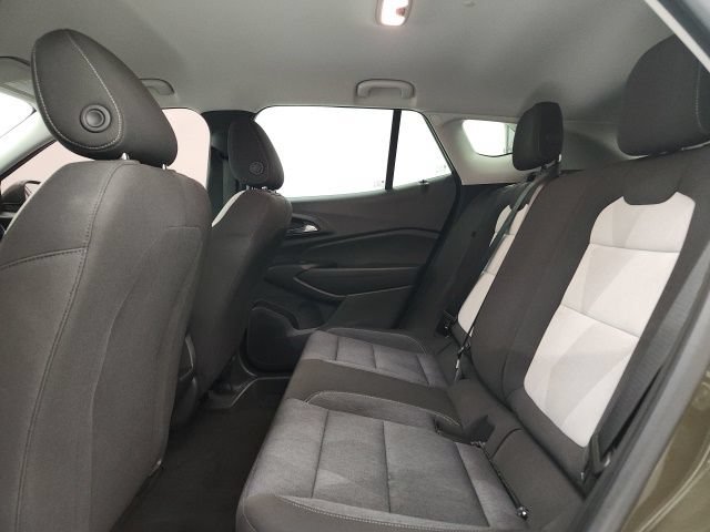 Used 2024 Chevrolet Trax LS w/ LS Convenience Package FWD image 10