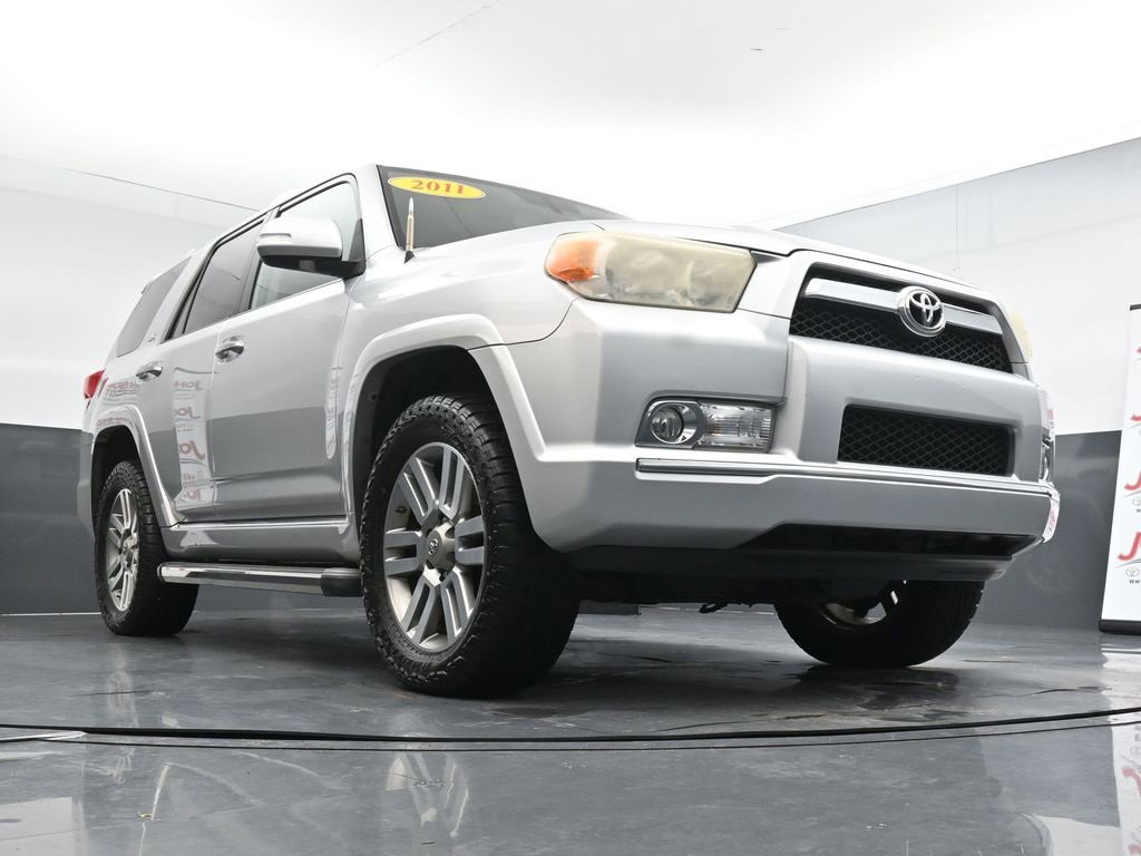 Used 2011 Toyota 4Runner SR5 w/ Convenience Pkg image 35