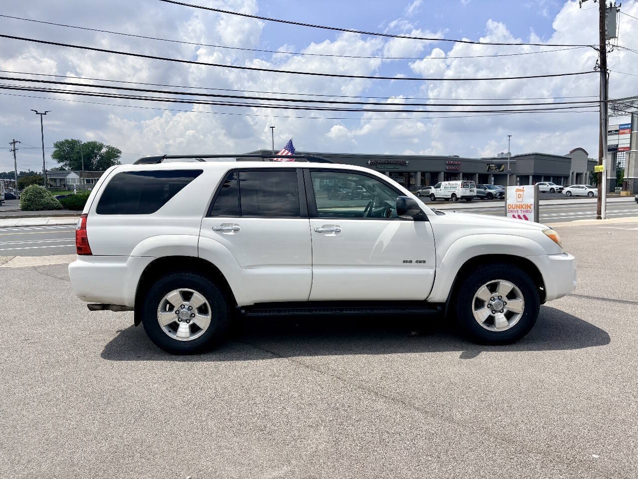 Used 2007 Toyota 4Runner SR5 AWD/4WD image 7
