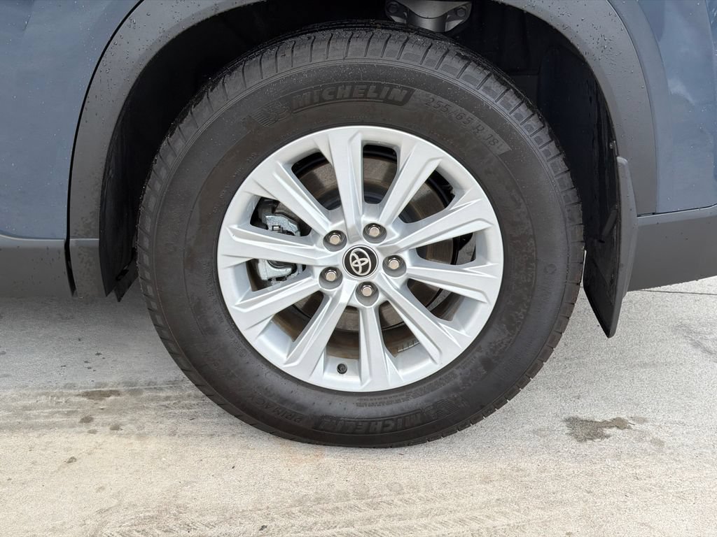 Used 2025 Toyota Grand Highlander AWD Hybrid image 21