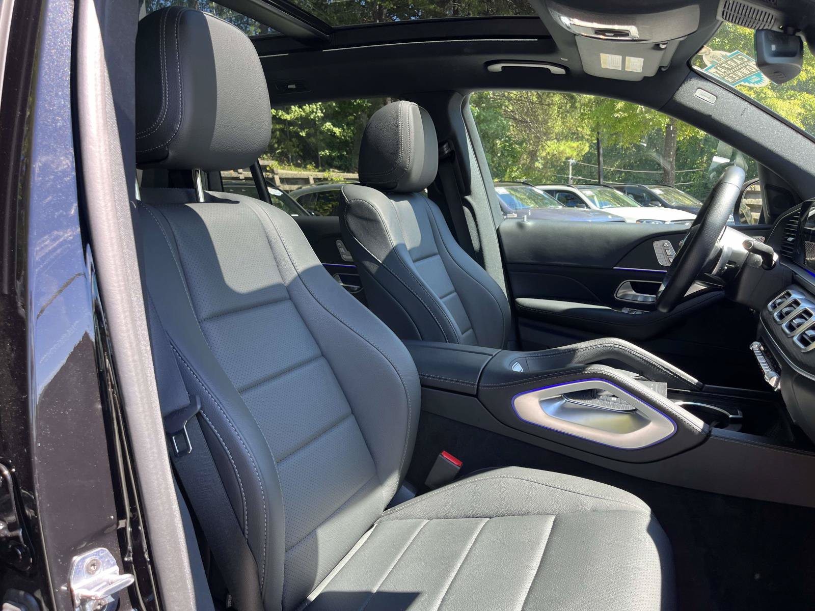 Certified 2025 Mercedes-Benz GLS 450 4MATIC image 59
