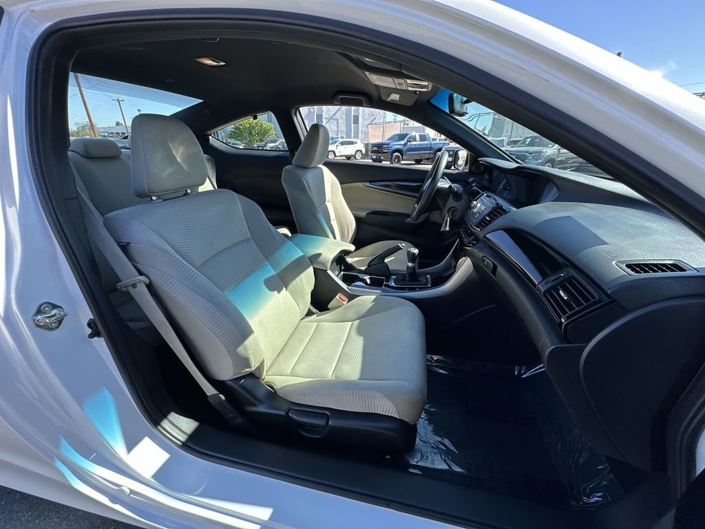 Used 2017 Honda Accord LX-S image 35