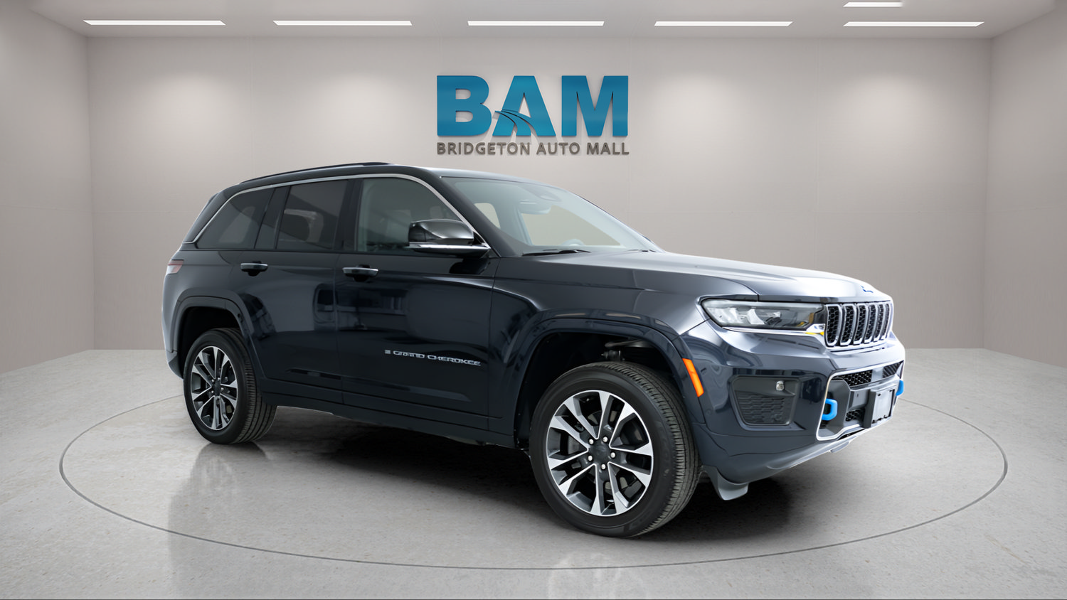 Used 2023 Jeep Grand Cherokee Overland
