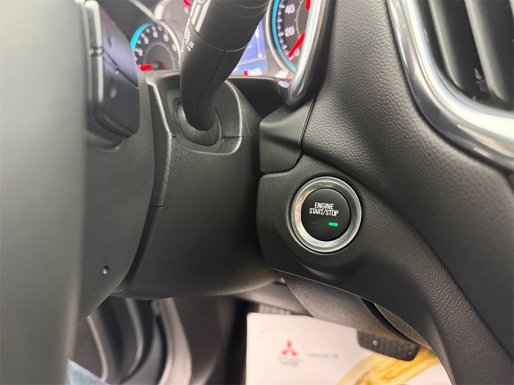 Used 2023 Chevrolet Equinox LT w/ Driver Convenience Package image 31