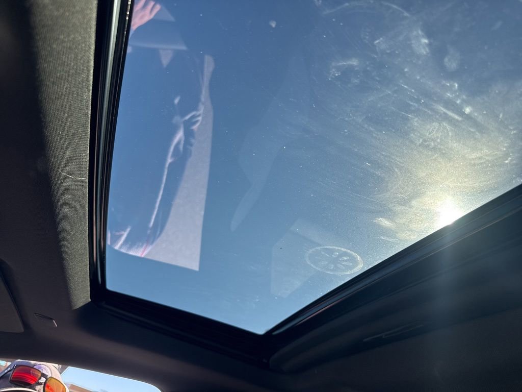 Certified 2025 GMC Canyon AT4 w/ AT4X AEV Edition image 40