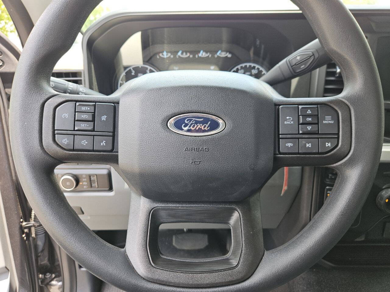 Used 2024 Ford F350 XLT AWD/4WD image 31