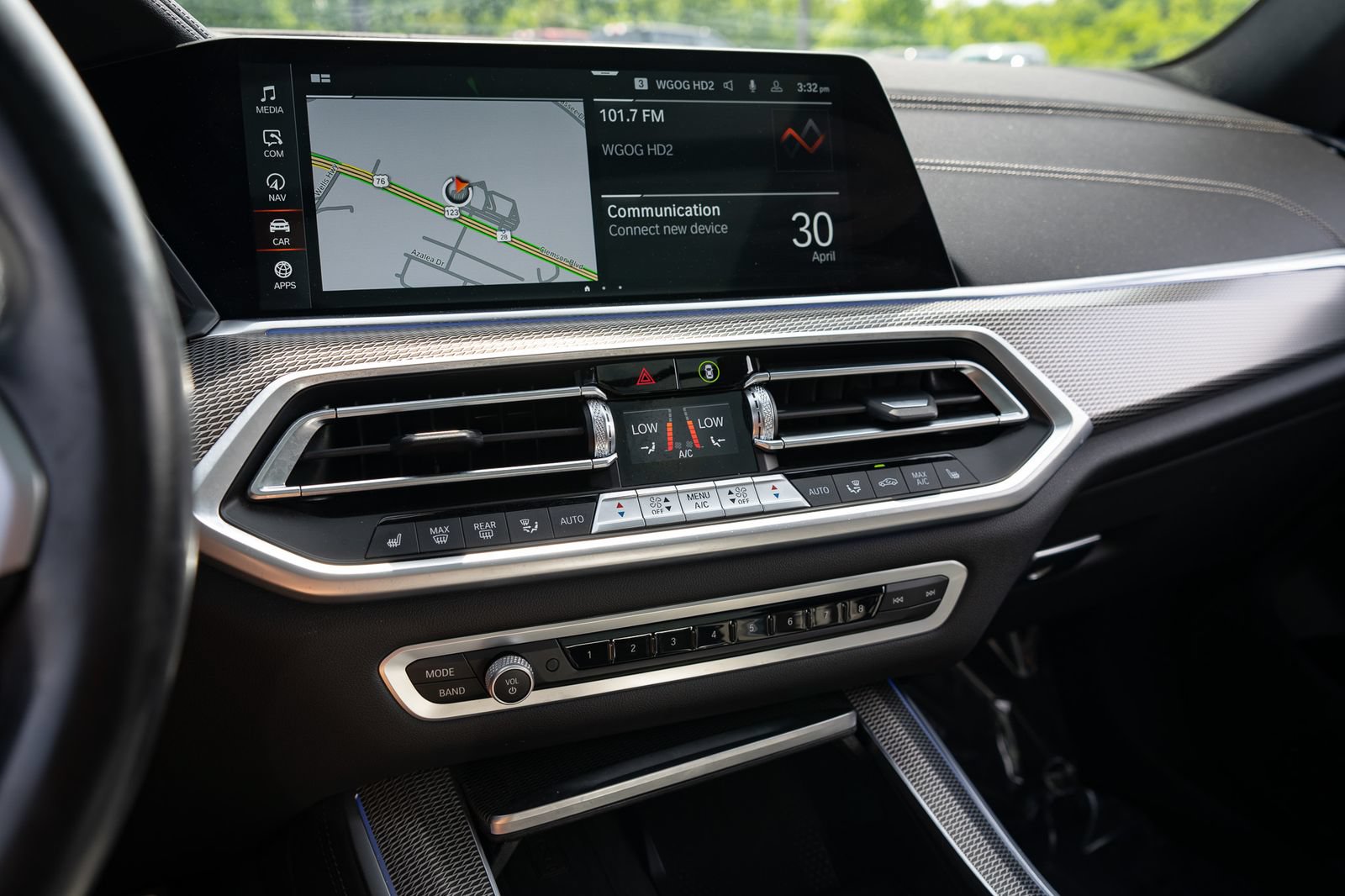 Used 2023 BMW X5 sDrive40i w/ M Sport Package RWD image 26