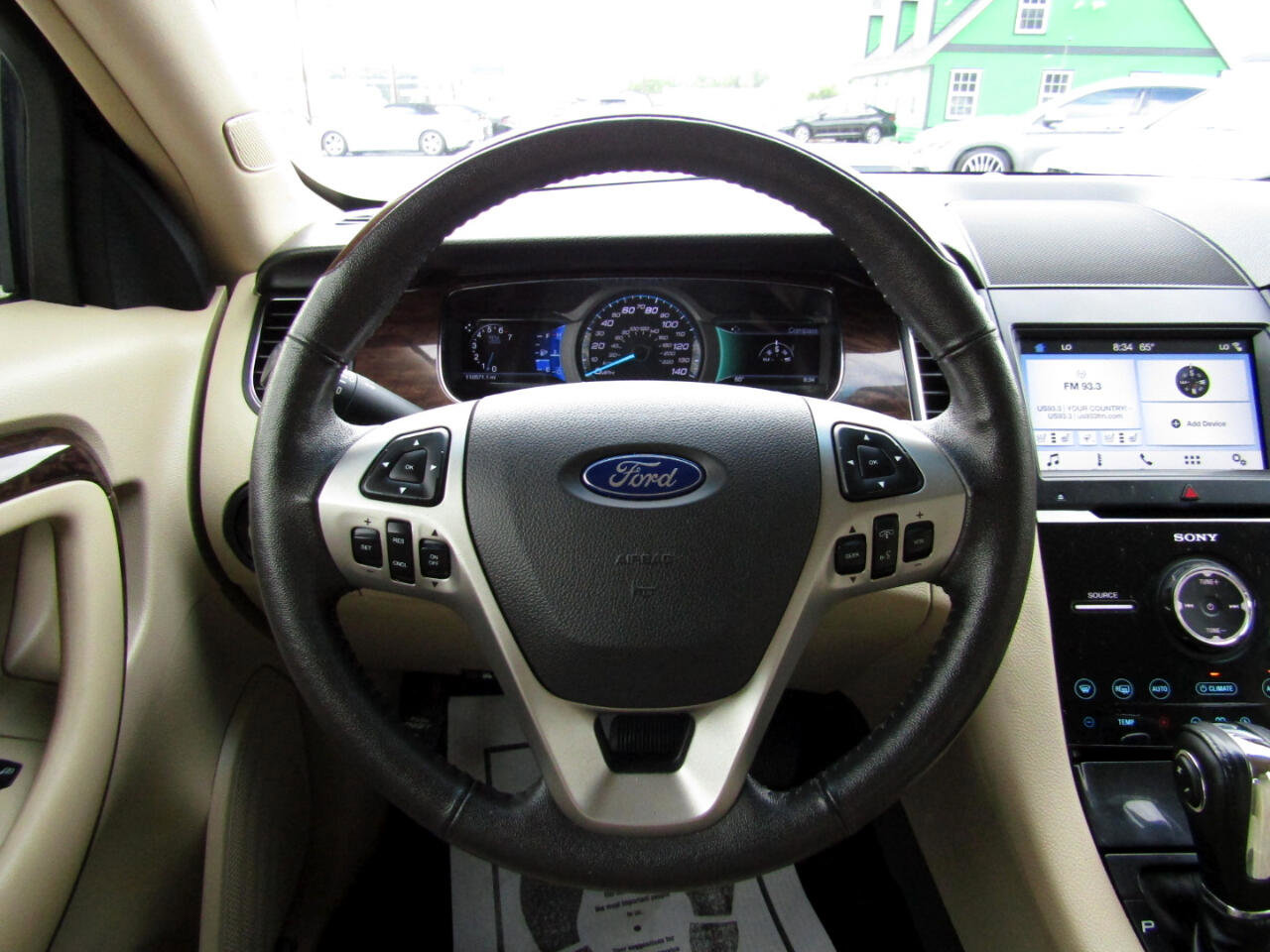 Used 2017 Ford Taurus Limited image 10