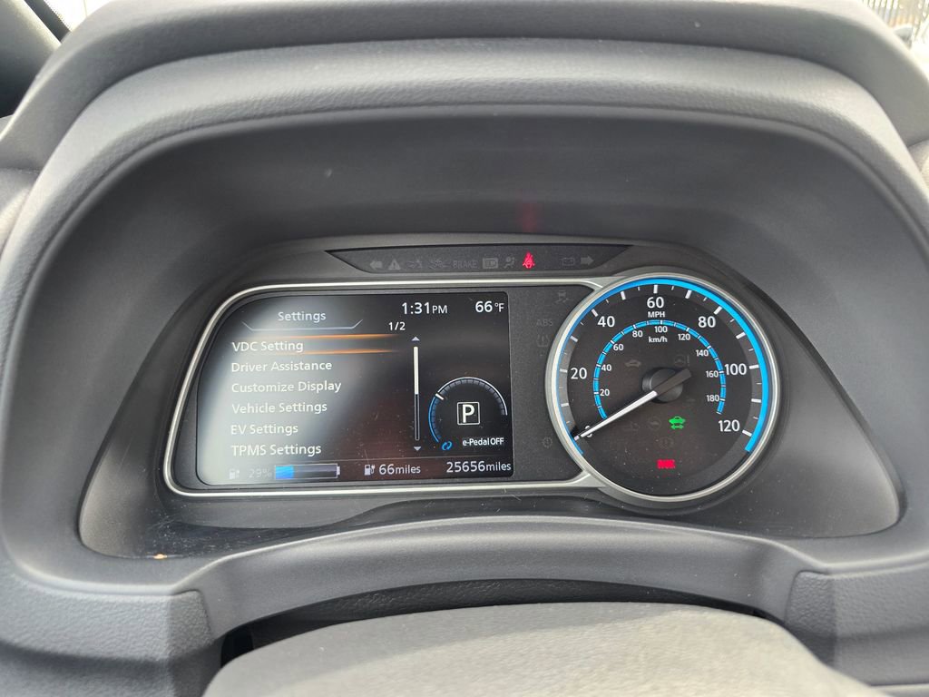 Used 2023 Nissan Leaf SV Plus image 9