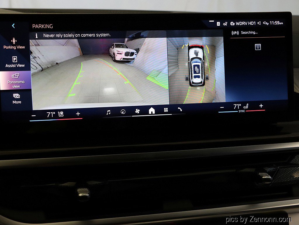 Used 2026 BMW X7 xDrive40i w/ M Sport Package image 22