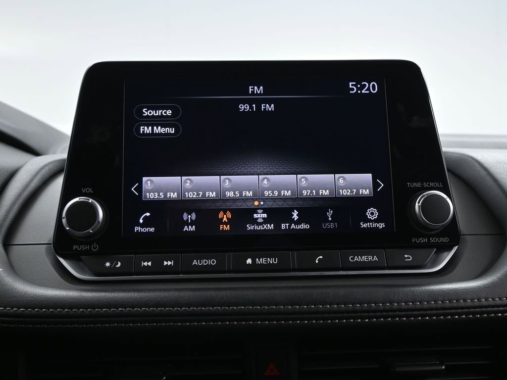 Used 2024 Nissan Rogue S image 29