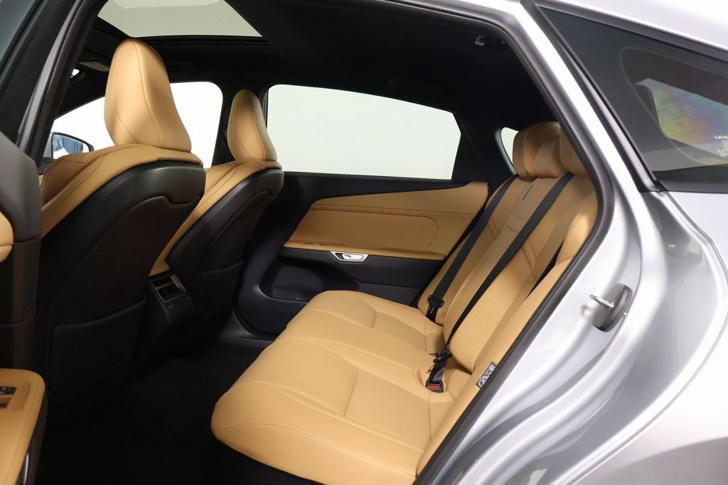 New 2026 Lexus ES 500e w/ Convenience Package AWD/4WD image 6