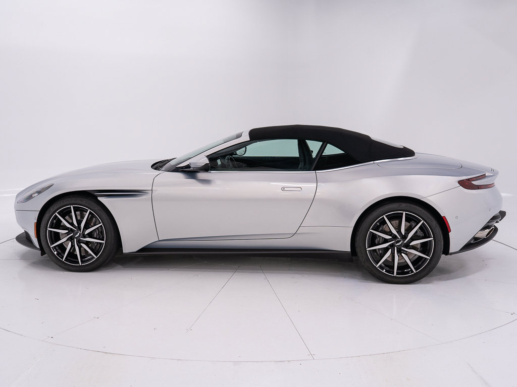 Used 2020 Aston Martin DB11 Volante RWD image 11
