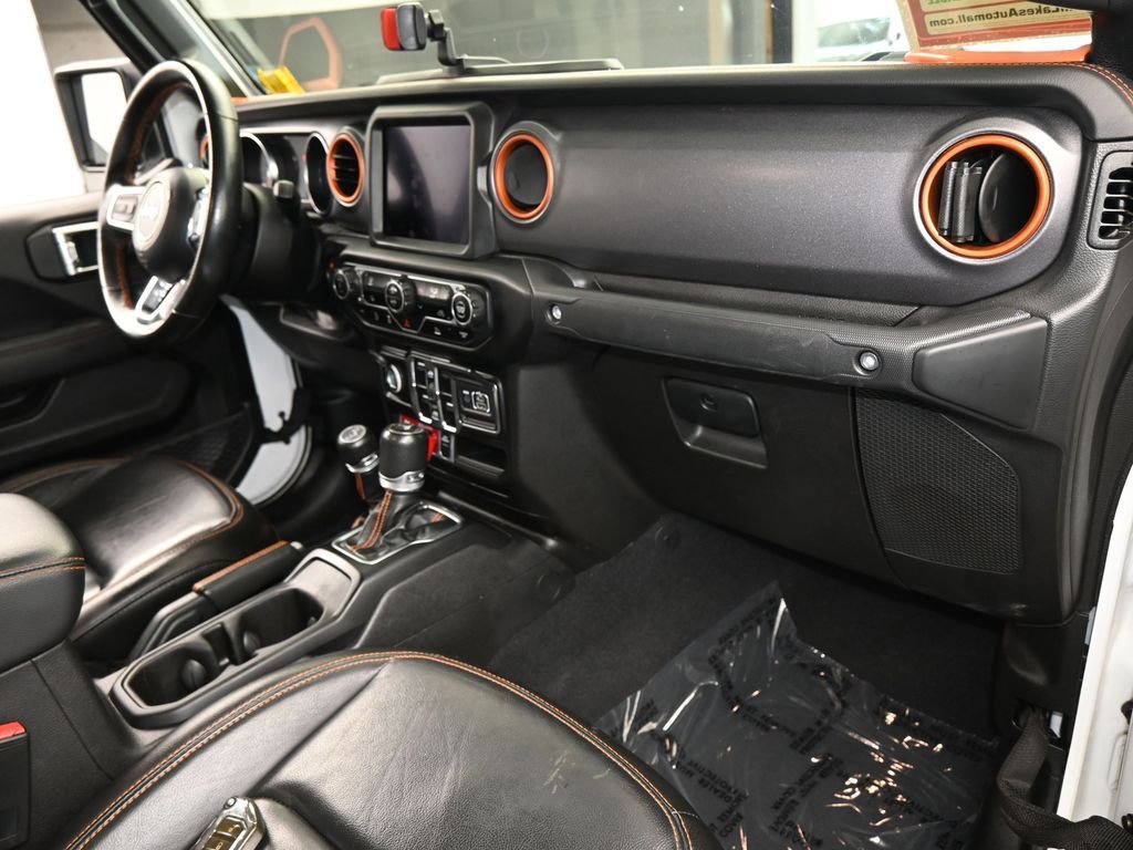 Used 2023 Jeep Gladiator Mojave image 45