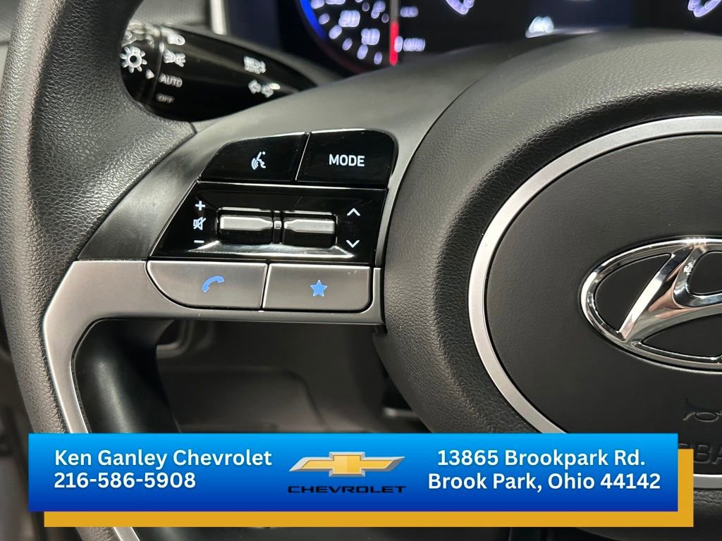 Used 2024 Hyundai Santa Cruz SE FWD image 13