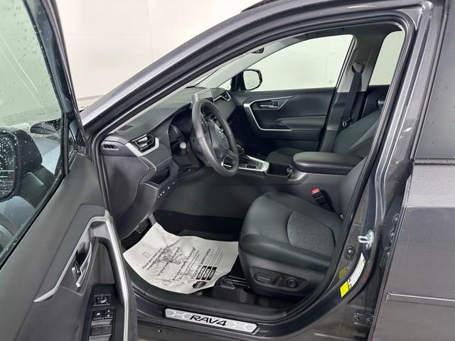 Certified 2025 Toyota RAV4 XLE w/ Convenience Package image 18