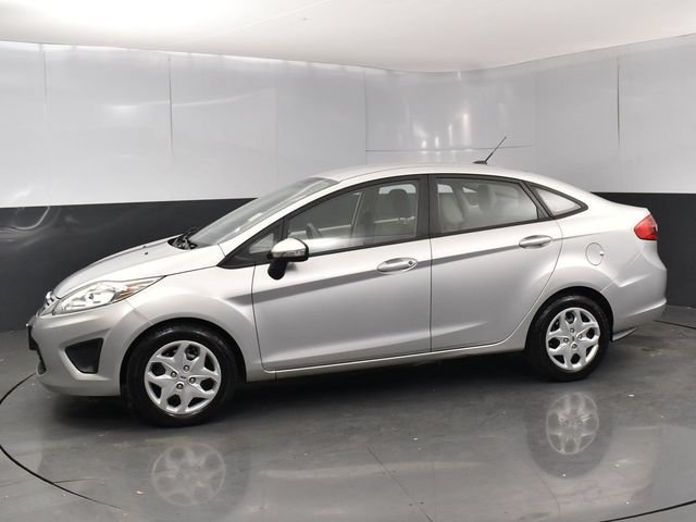 Used 2013 Ford Fiesta SE FWD image 5