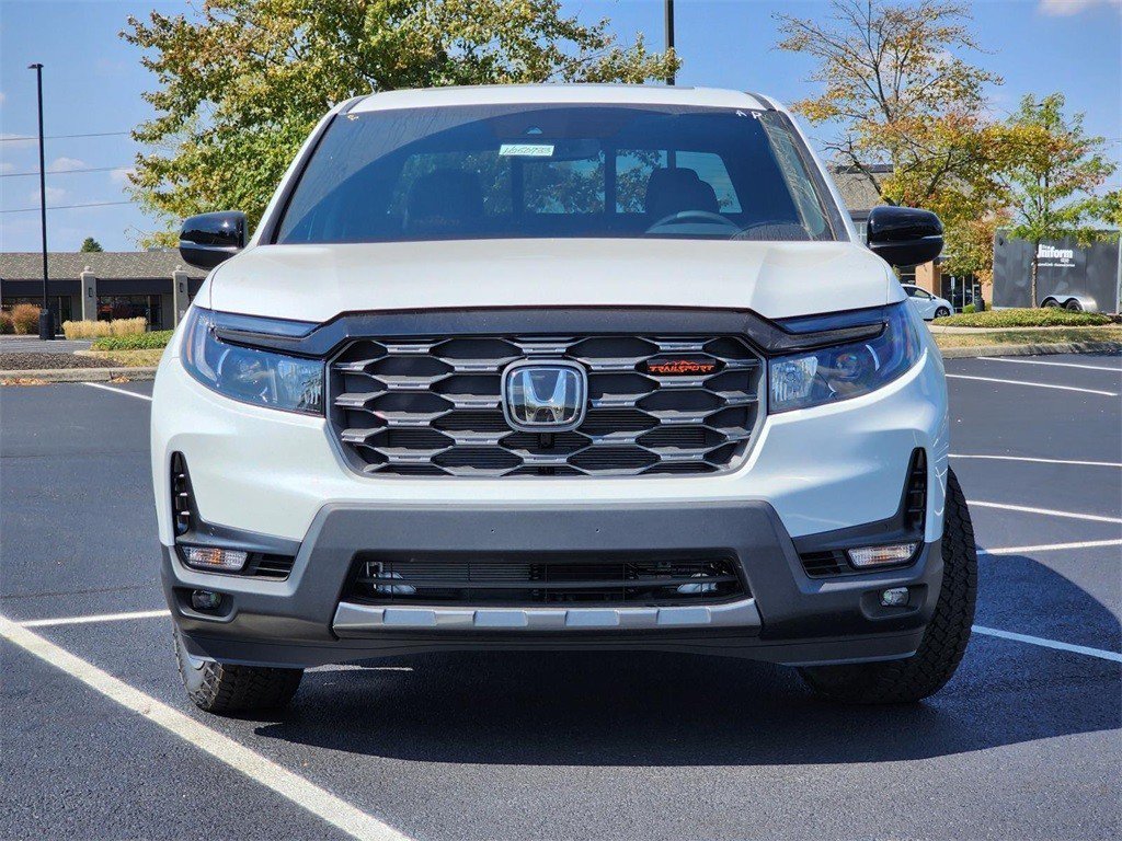 Used 2025 Honda Ridgeline TrailSport image 12