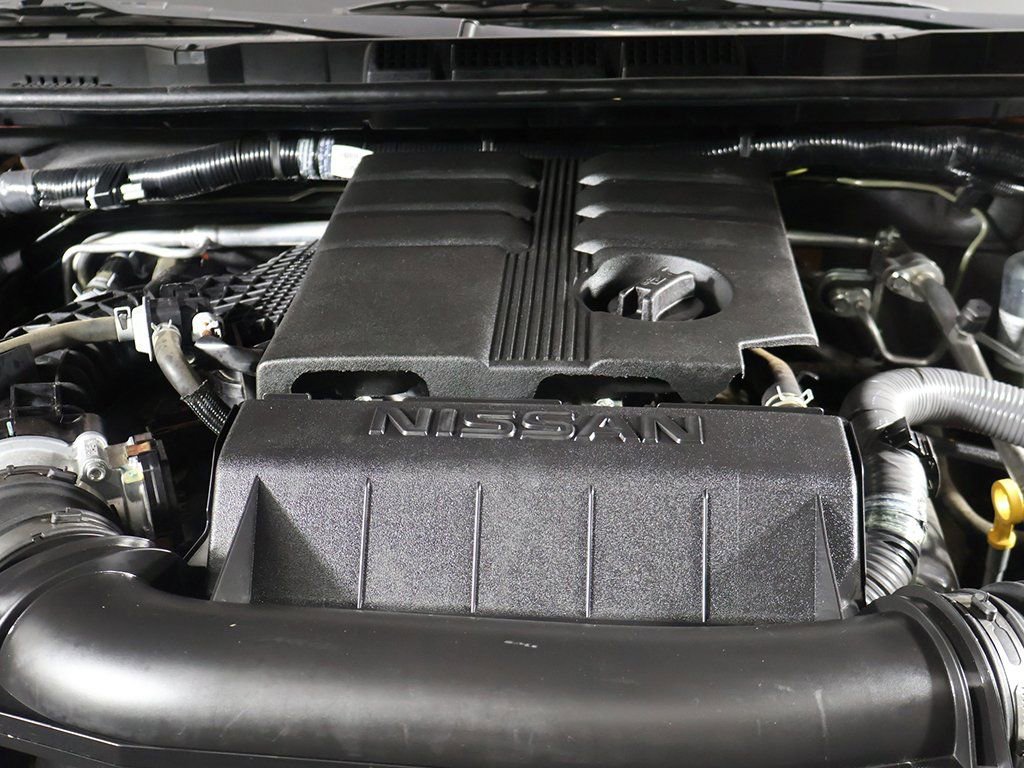 Used 2024 Nissan Frontier PRO-4X w/ Off-Road Protection Package image 12